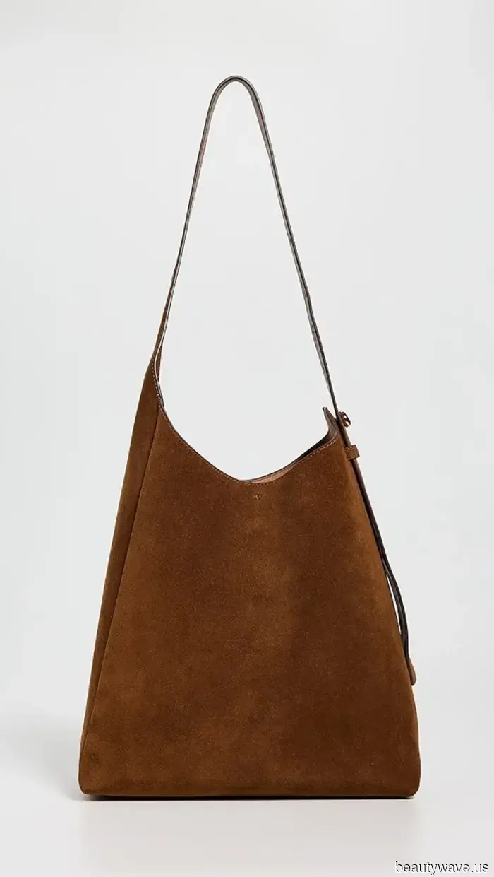 Problema Risolto: 24 Borse Invernali Che Sono Chic e Non Scivoleranno Dalla Spalla del Tuo Cappotto