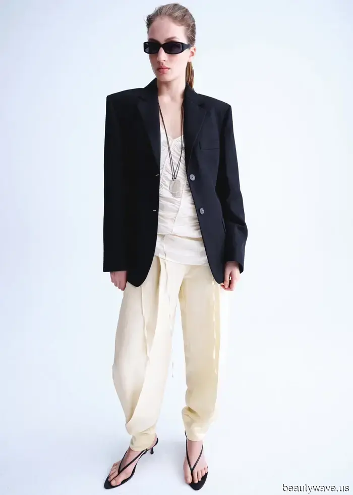 Comodi come i leggings, chic come i jeans&mdash;la tendenza dei pantaloni che sarà ovunque quest'estate