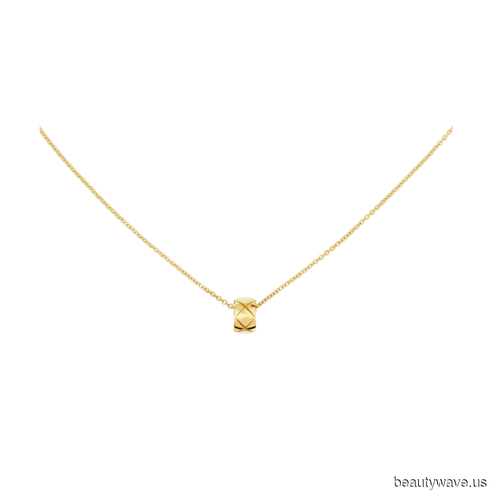 Gracie Abrams is the latest muse for Chanel's Coco Crush Collection—take a look at a sneak peek of the beautiful campaign.