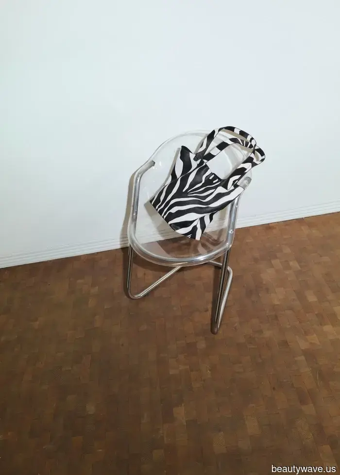 Embrace the Leopard—This Less Common Animal Print Is Establishing Itself as a Classic.