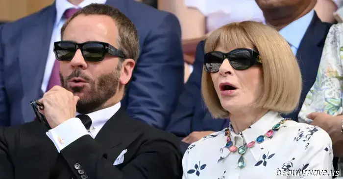 Anna Wintour has just stepped away from her iconic uniform to wear a surprising drop-waist dress at Wimbledon.