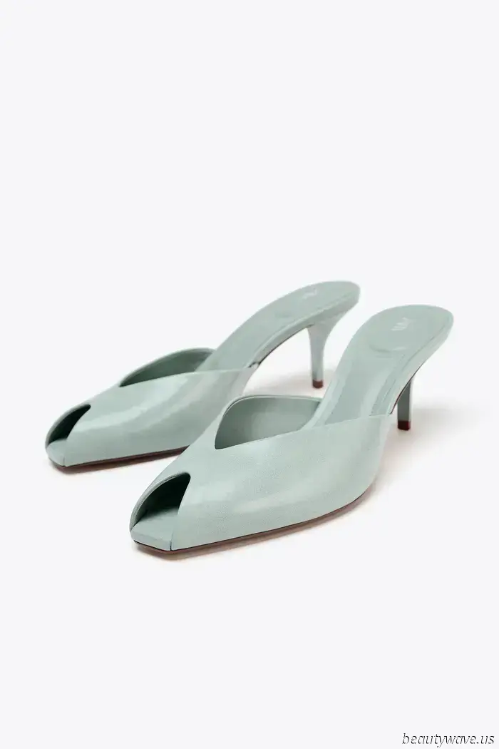 This is the "Outdated" Heel Trend to Choose Over Basic Pumps for Trendier Looks This Fall.