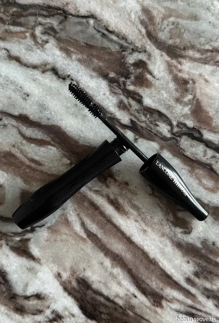 I've Been Using This Clump-Free French Mascara for More Than 10 Years
