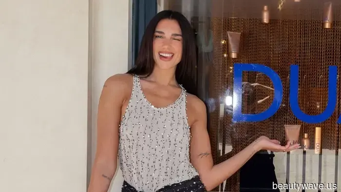 Denim cutoffs were once ubiquitous—now, fashion enthusiasts are opting for this skirt trend in their place.