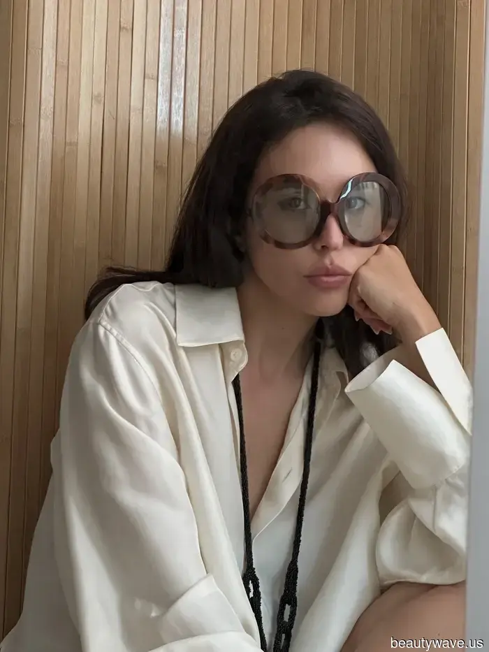 Potresti non essere d'accordo, ma queste 7 tendenze di moda estiva sono ufficialmente "superate", secondo gli esperti di moda.