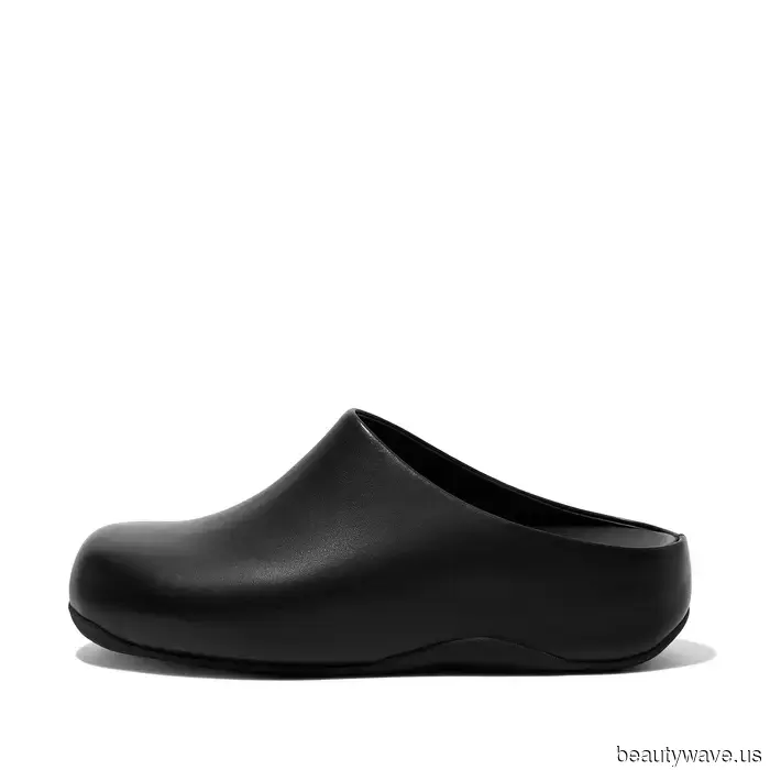 Apologies, Flip Flops—6 Summer Shoe Trends Once Considered "Dated" That the Fashion Set Has Just Revived for…