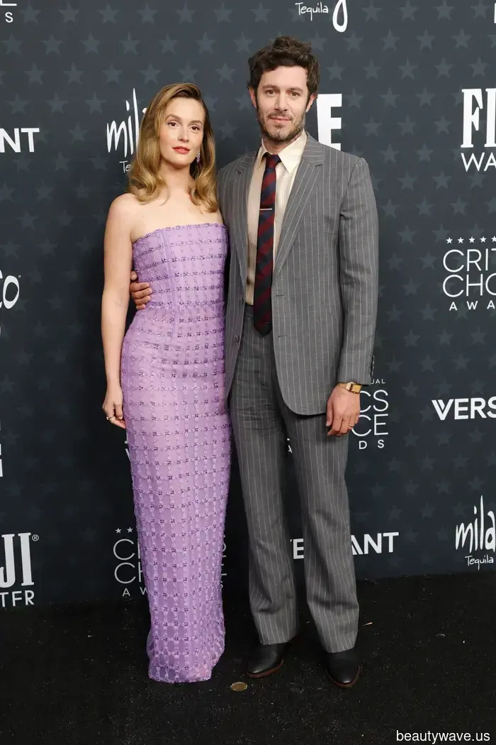 Забудьте о черном и красном&mdash;Лейтон Мистер на церемонии вручения премии Critics Choice Awards выбрала главный цветовой тренд 2026 года