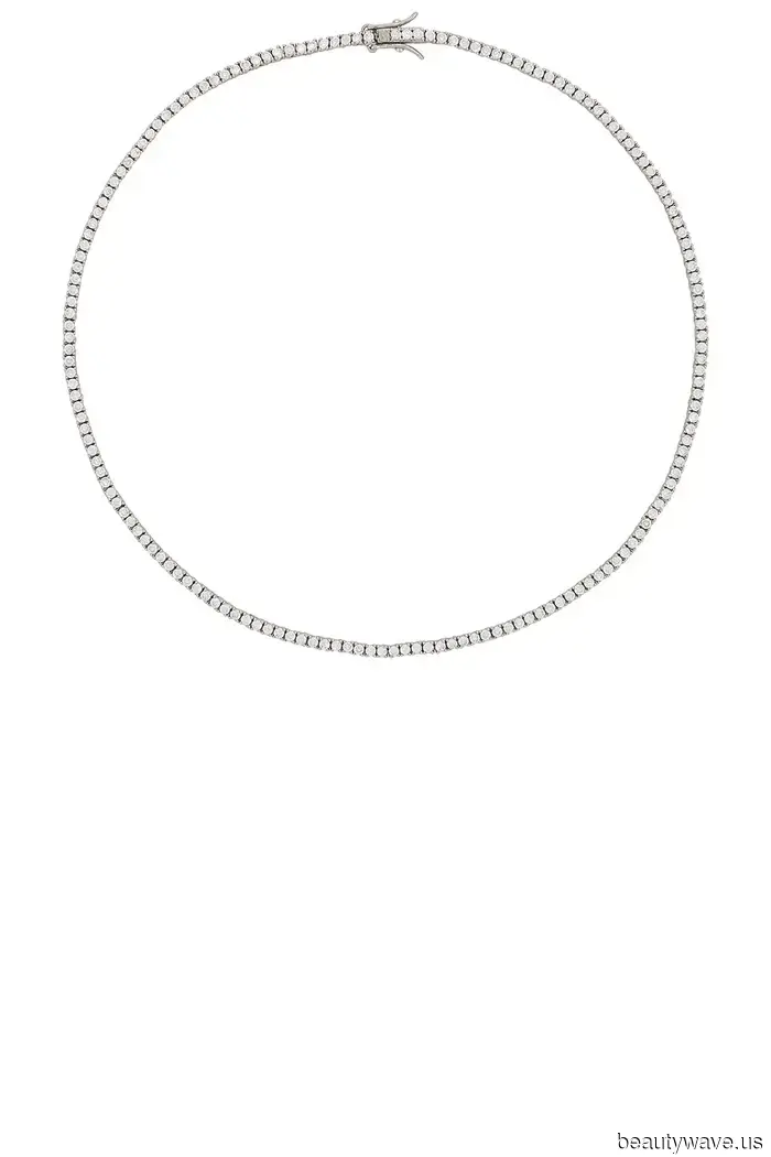 These items will elevate jeans and a tank top, making them appear luxurious rather than ordinary.