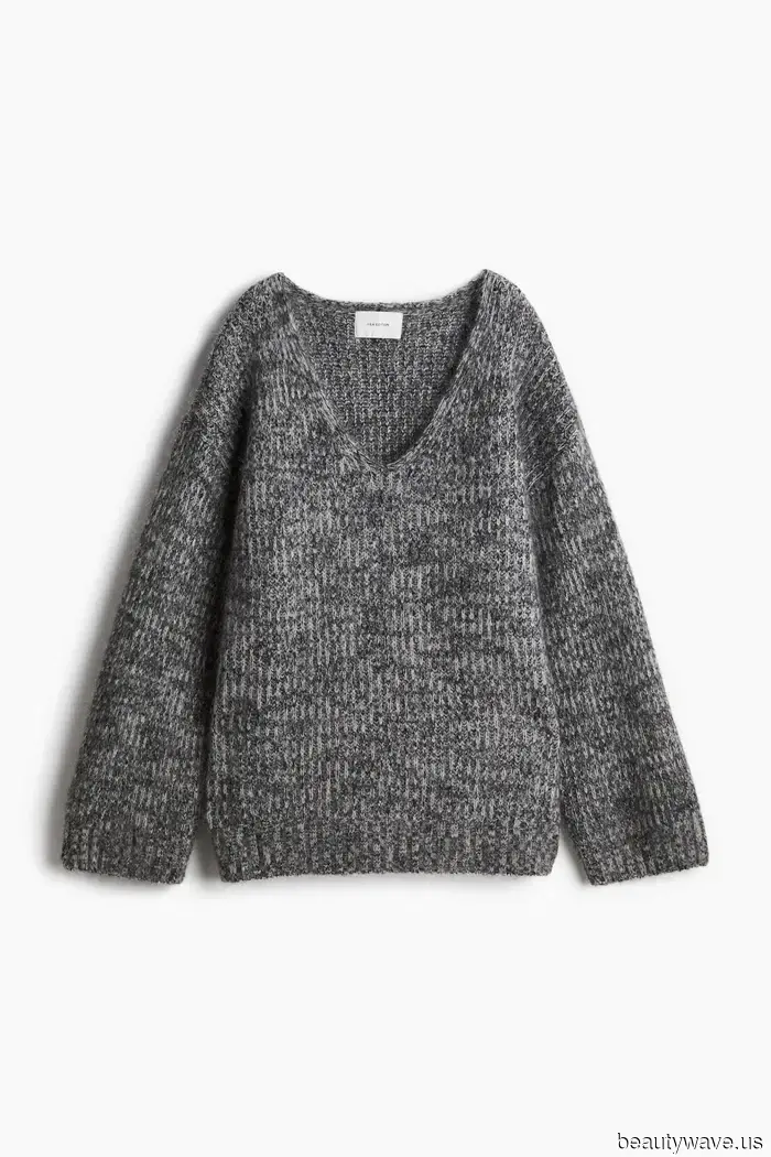 In my opinion, your winter capsule wardrobe is missing a V-neck jumper—check out these 17 top options.