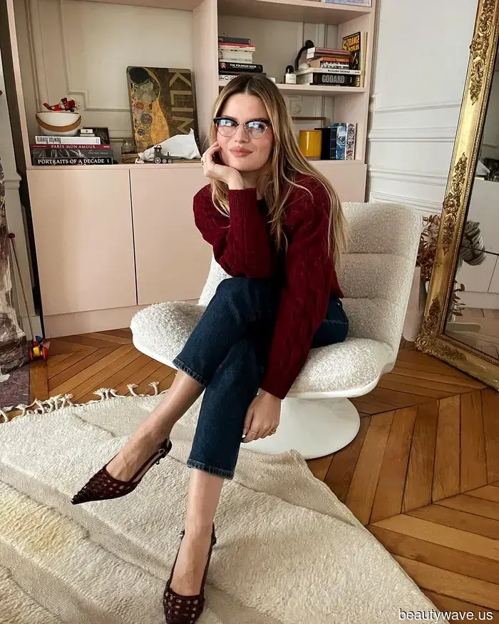 Sono appena tornata da Parigi&mdash;le donne francesi più chic indossano questa tendenza jeans invernale con tacchi e stivali.