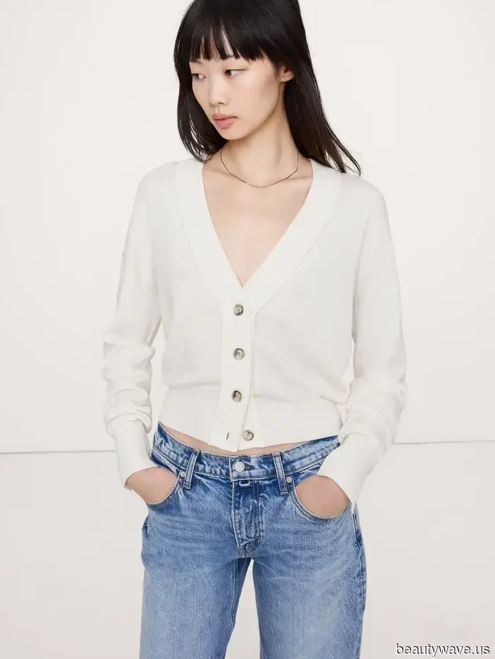 Если вы любите Banana Republic, сейчас ваше время сиять&mdash;получите скидку 40% на распродаже для друзей и семьи