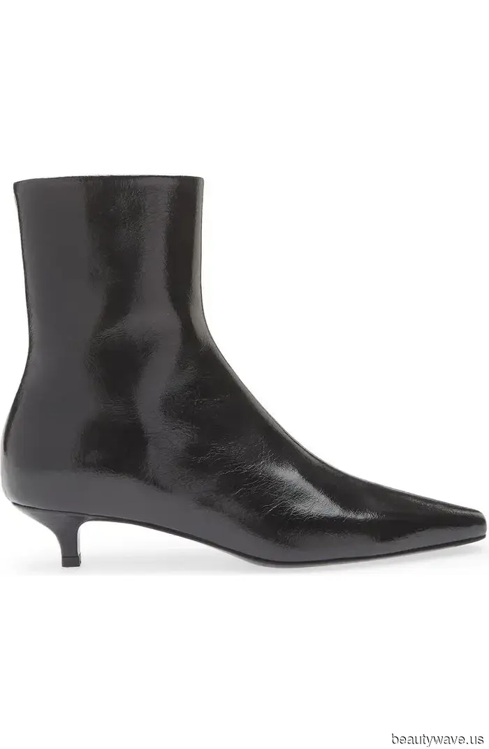 Los tocadores elegantes están de acuerdo: los conjuntos que incluyen este tipo de jeans son mejores.