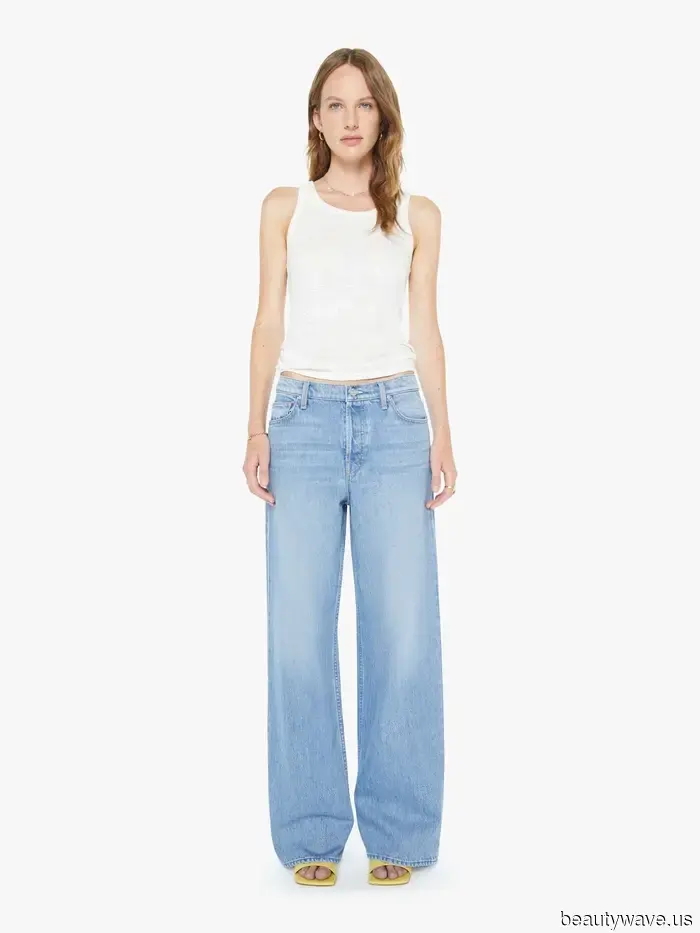 Ich sehe es überall: Das ist der Schuhtrend, der weite Jeans aufwertet.