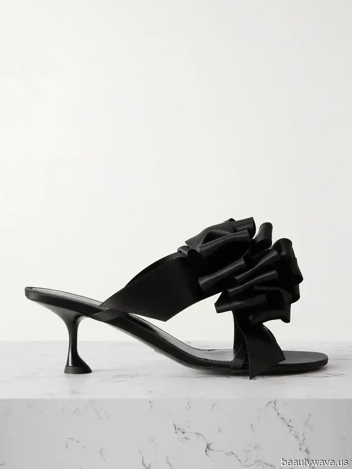 Anspruchsvolle Frauen in Paris, New York und London werden diese Luxusartikel die ganze Feiertagssaison über tragen.