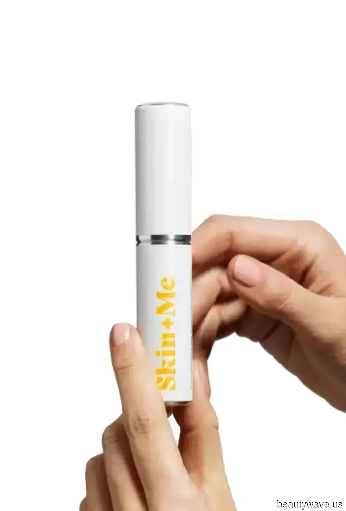 From Glass Nails to Soft-Focused Lips, Here Are the 6 Beauty Trends Shaping 2026