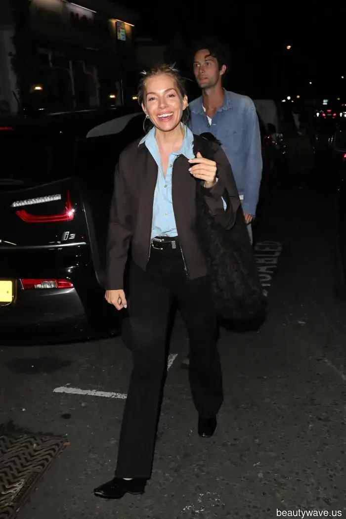 Sienna Miller und ich sind uns einig&mdash;Diese oft übersehene Jeansfarbe ist tatsächlich die schickste