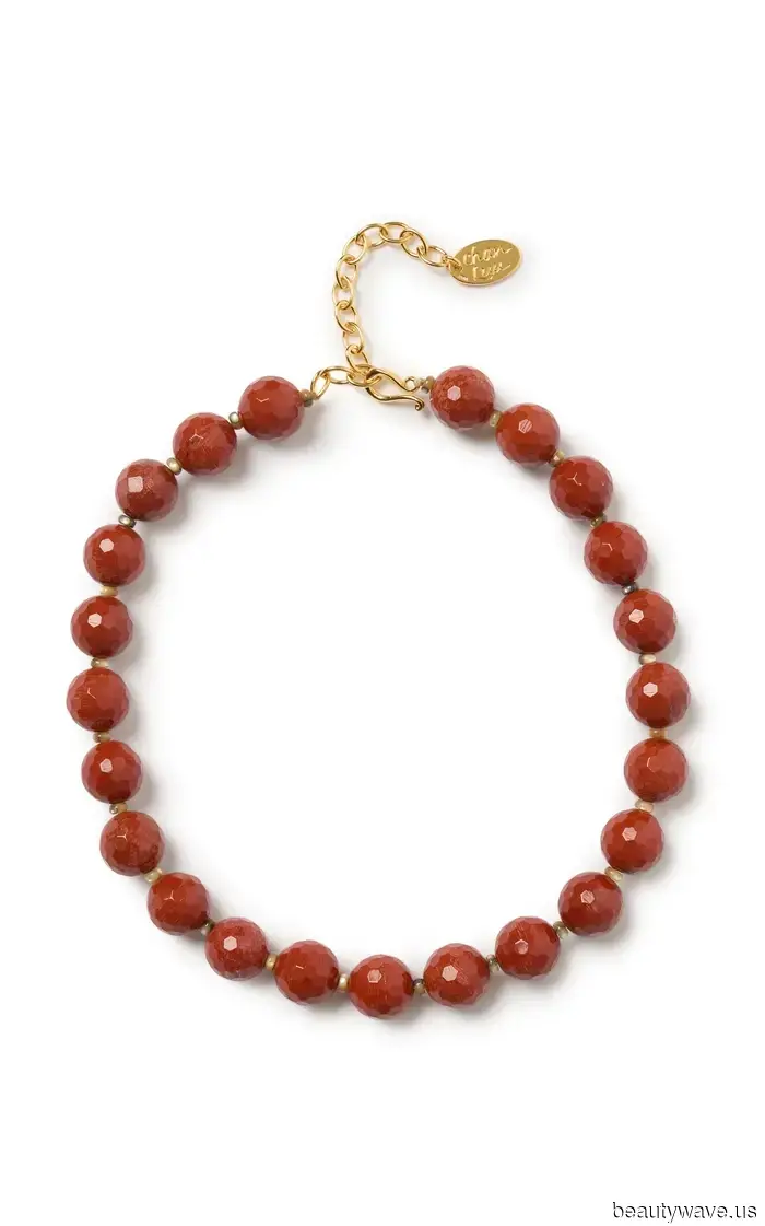 5 Jewelry Trends I'm Investing In This Summer to Elevate My Simple Outfits and Make Them Look Chic and Luxurious