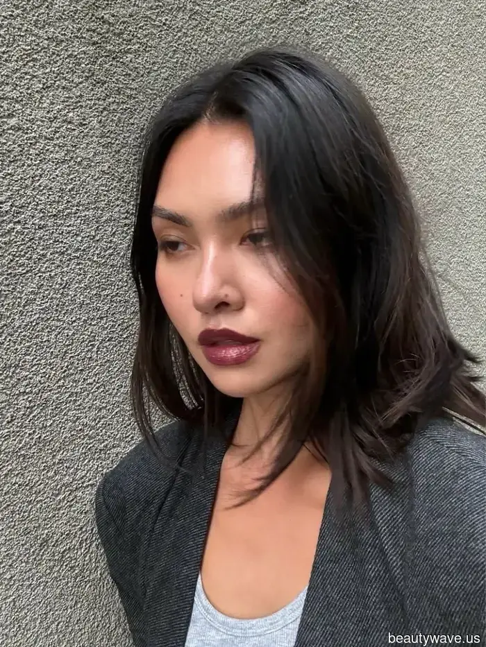 I Recently Consulted the Experts, Here Are the 6 Fall Makeup Color Trends You’ll Want to Be Aware Of.