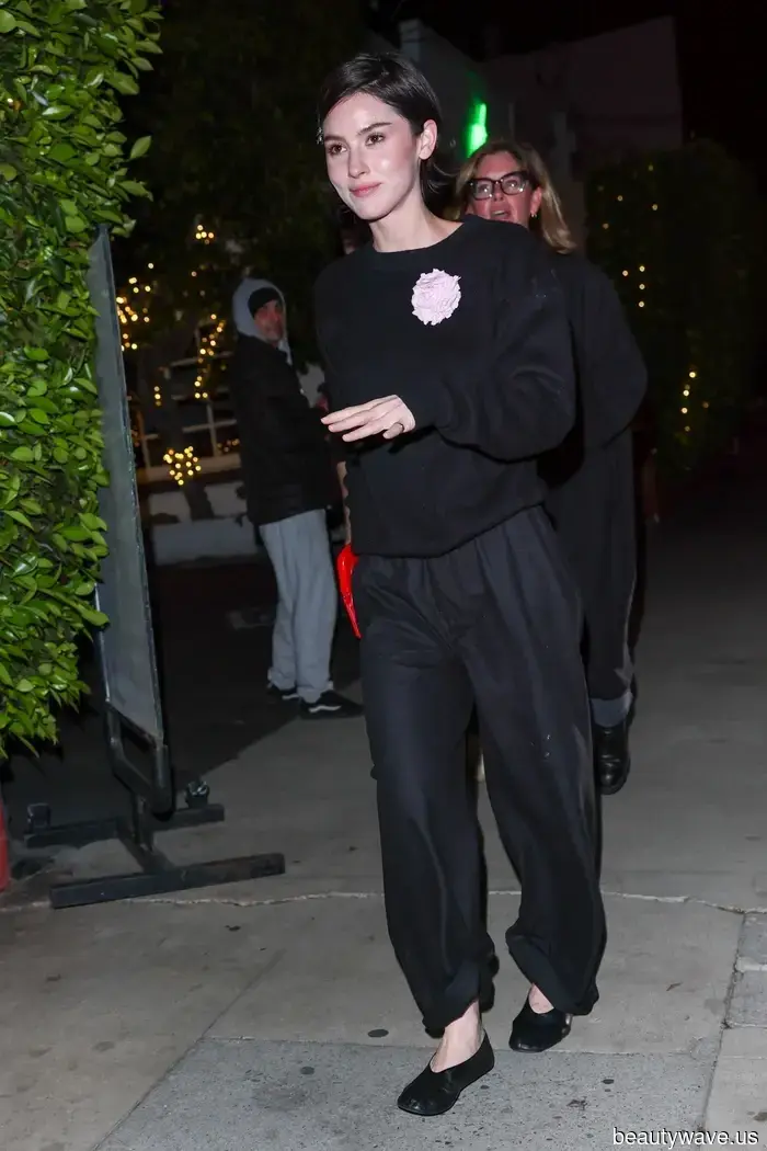 So machen Sie einen langweiligen Pullover cooler: Kaufen Sie diesen hübschen Trend für Accessoires unter 40 Dollar