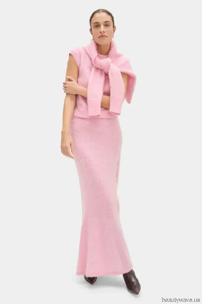 5 Knitwear Trends That Fashionable Individuals Will Pair With Jeans, Skirts, and Trousers This Year