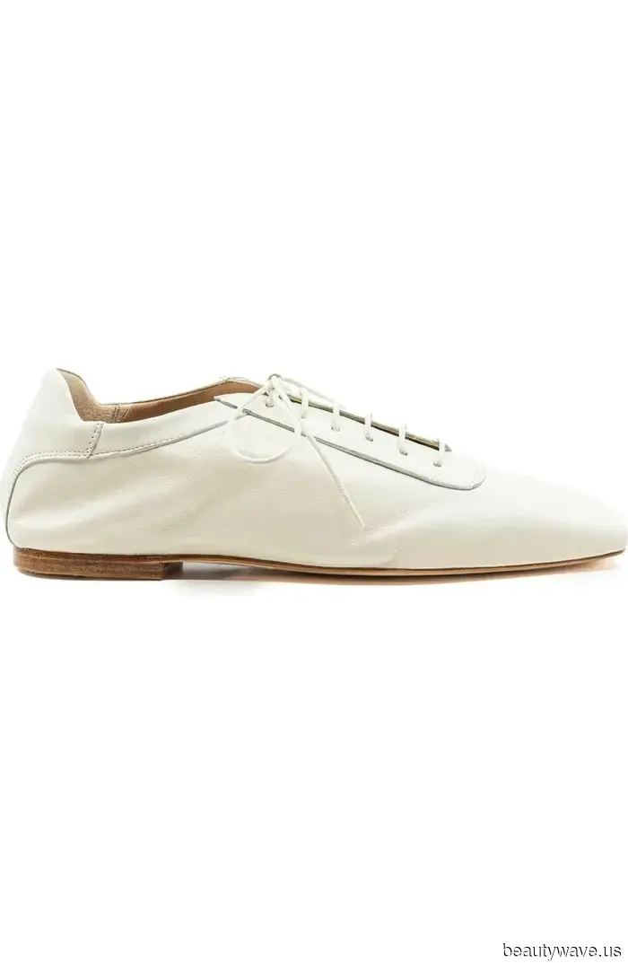 Тренд ультра-высоких кроссовок, который носит каждый с дорогим вкусом в 2026 году