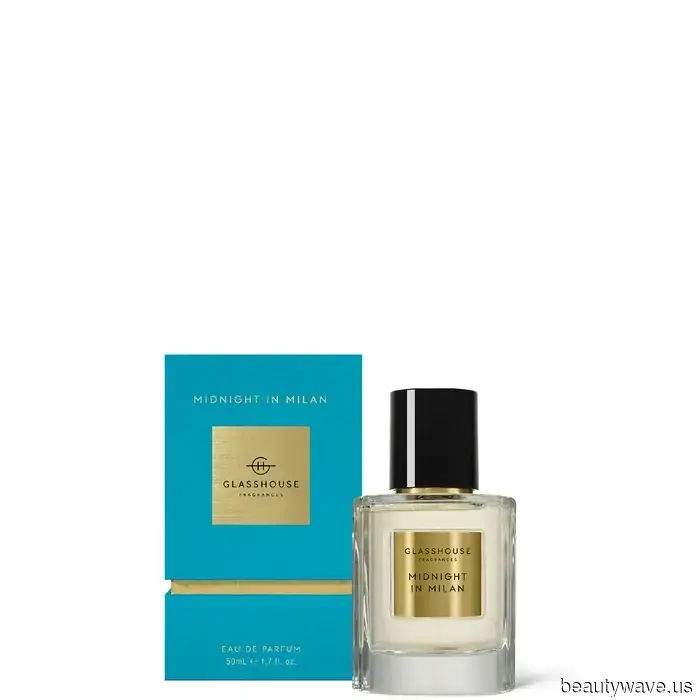 This Fragrance Advent Calendar is so amazing that I couldn't help but open all 24 surprises.