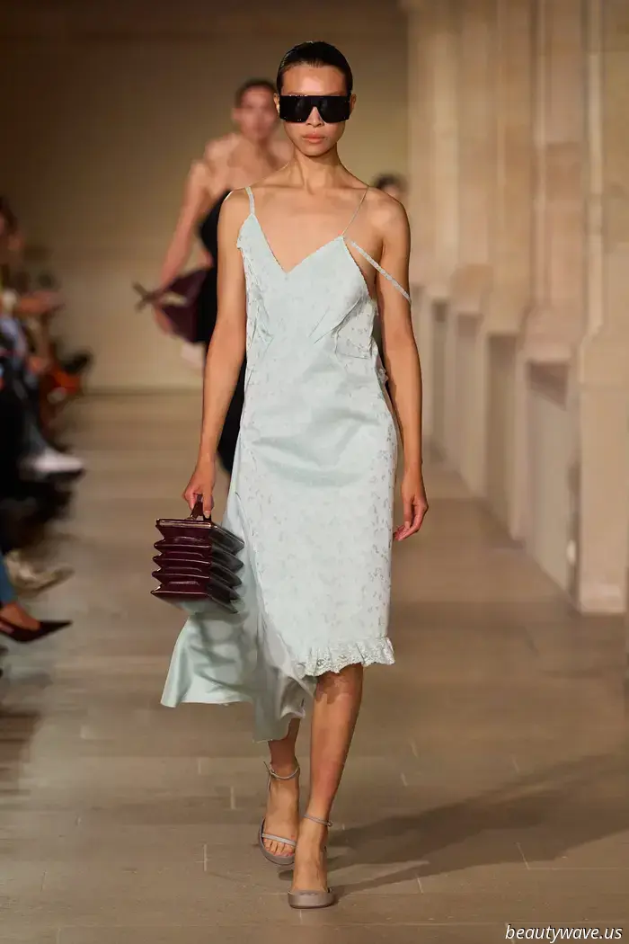 This Victoria Beckham collection drew inspiration from Romeo + Juliet, The Virgin Suicides, and films from the late '90s.