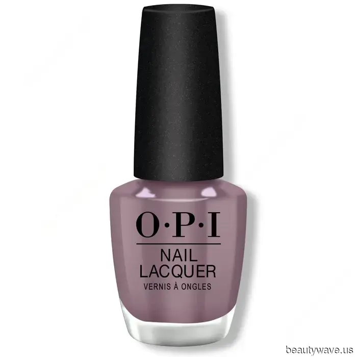 Moody, Sweet, and Luxurious-Looking—Rum Raisin Nails Are Set to Be Popular This Fall