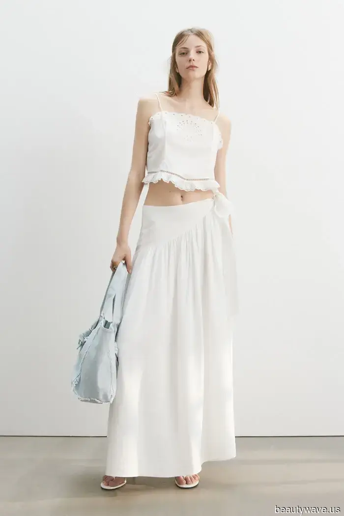 The skirt season has officially arrived—here are 9 chic high street styles that are sure to sell out quickly.