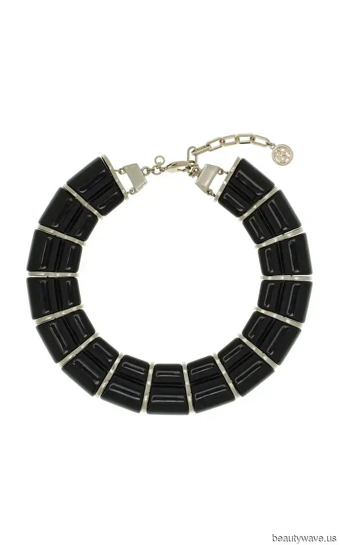 Anspruchsvolle Frauen in Paris, New York und London werden diese Luxusartikel die ganze Feiertagssaison über tragen.