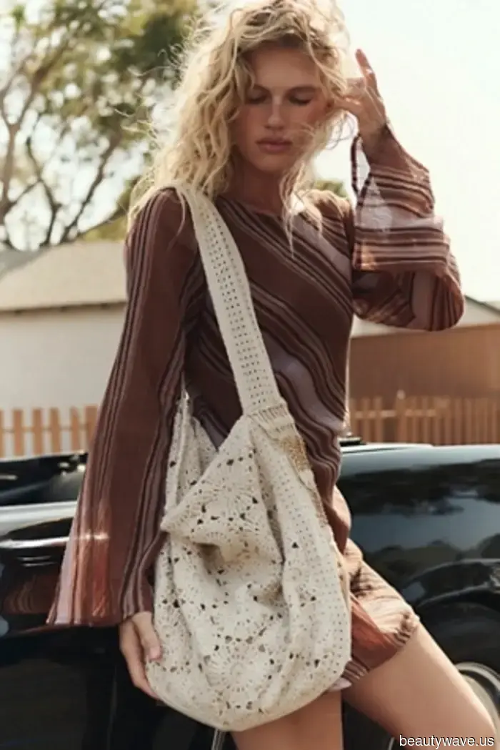 Halt die Spitze&mdash;Die It-Girls tragen stattdessen diesen schickeren Mikrotrend in all ihren Sommer-Outfits 2026.