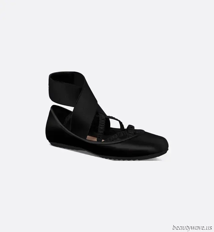 Jacquemus has announced that this understated style accent will be equally popular in the summer of 2026.