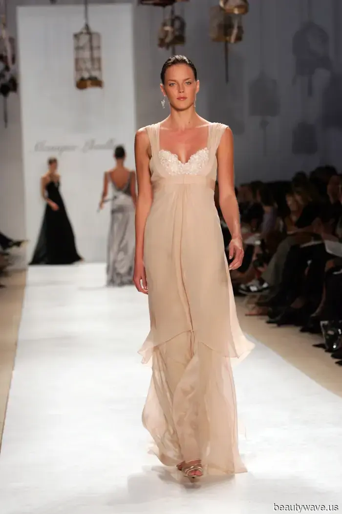 Here are the Leading Vintage Wedding Dress Brands of 2026, as Recommended by Experts.