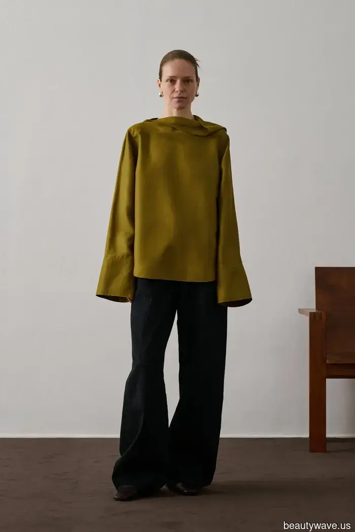 As a Fashion Editor residing in Paris, here are 7 stylish color trends for 2026 that I've noticed throughout the city.