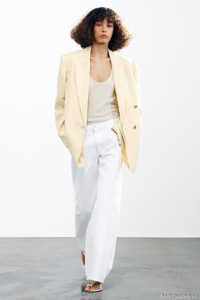 In my opinion, it’s officially a Zara summer—30 stylish items that fashion enthusiasts are eagerly seeking out this season.