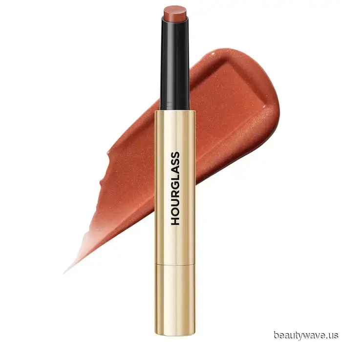 I asked 13 editors and makeup artists to share their top lip combo that consistently garners compliments.