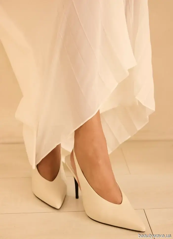 No Black Heels! This "Affordable" Shoe Color Trend Pairs Best With Black Dresses.