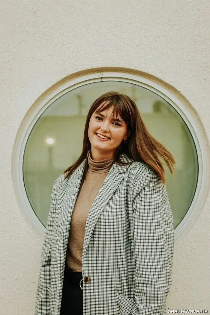 8 Solo Dates That Confident Women Schedule on Their Calendars