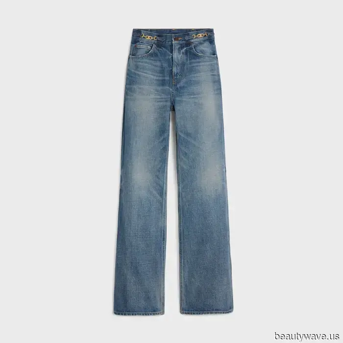 Я парижанка&mdash;это те расклешенные джинсы, которыми я сейчас одержима