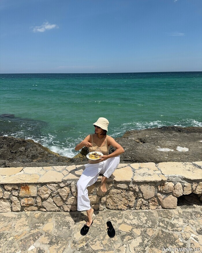 Ich muss 7 Tage Looks in eine 8kg Tasche packen — so packe ich diesen Sommer leicht