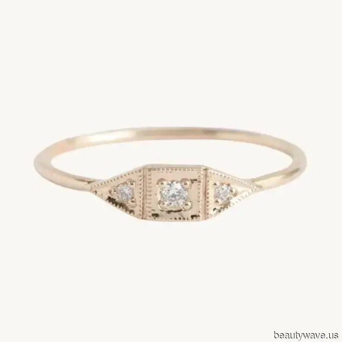 No, not oval solitaires—fashion's trendiest new brides are bringing back this anti-trend engagement ring.