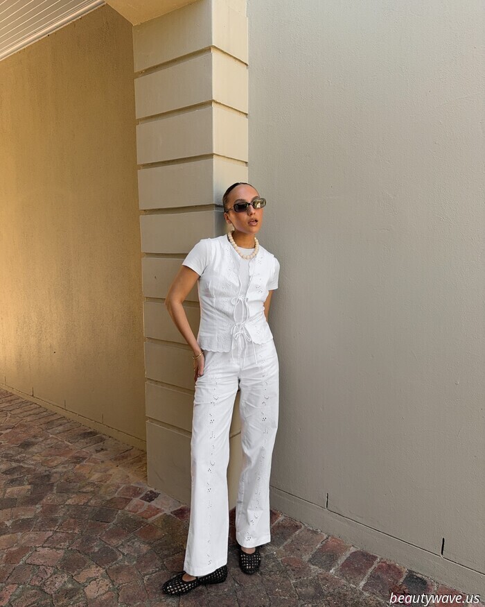Not a Ballerina, Not a Sandal: If You're Sporting This Particular Flat-Shoe Trend, I'm Aware You Possess Great Style.