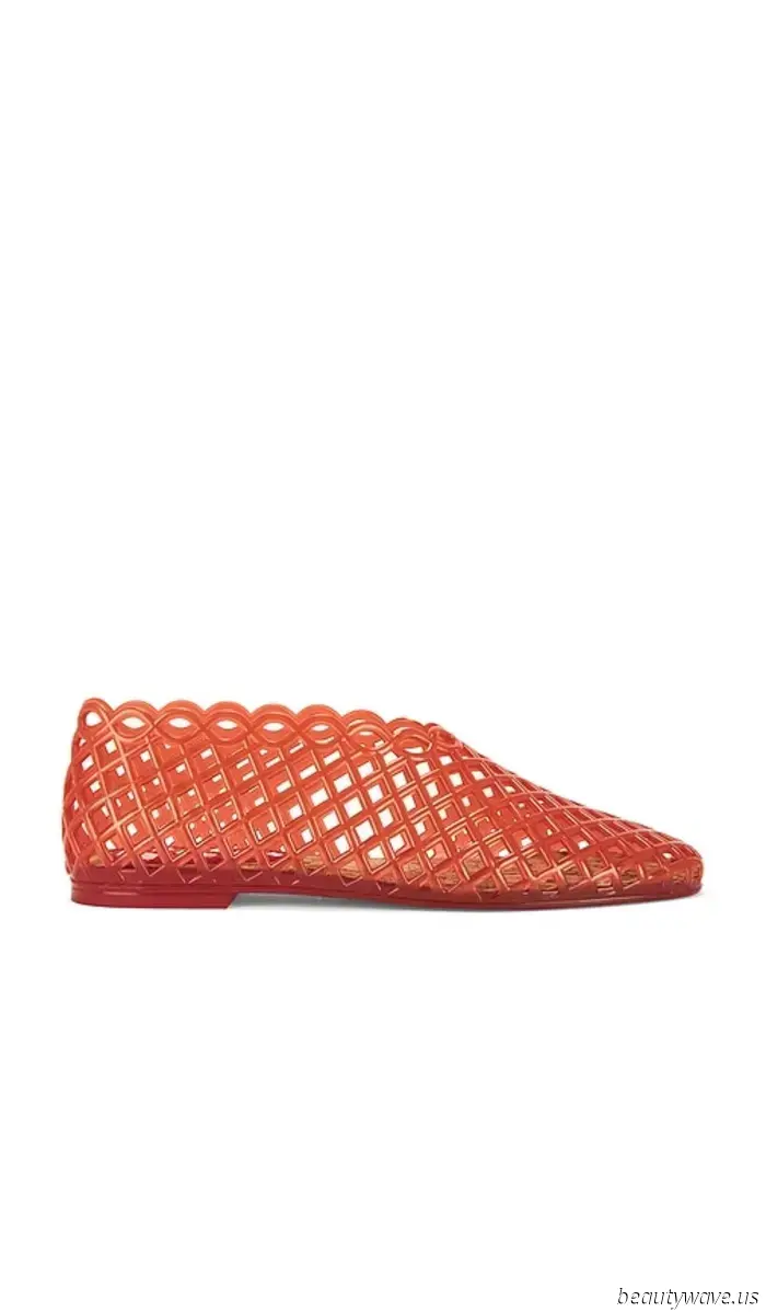 The Flat Shoe Styles That Will Prevail in 2025