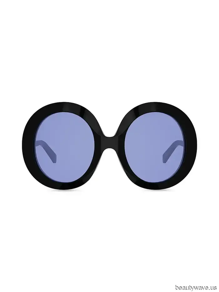 Rather than Aviators or Ovals, this 2000s sunglasses trend gives an outfit a 2026 peak appearance.