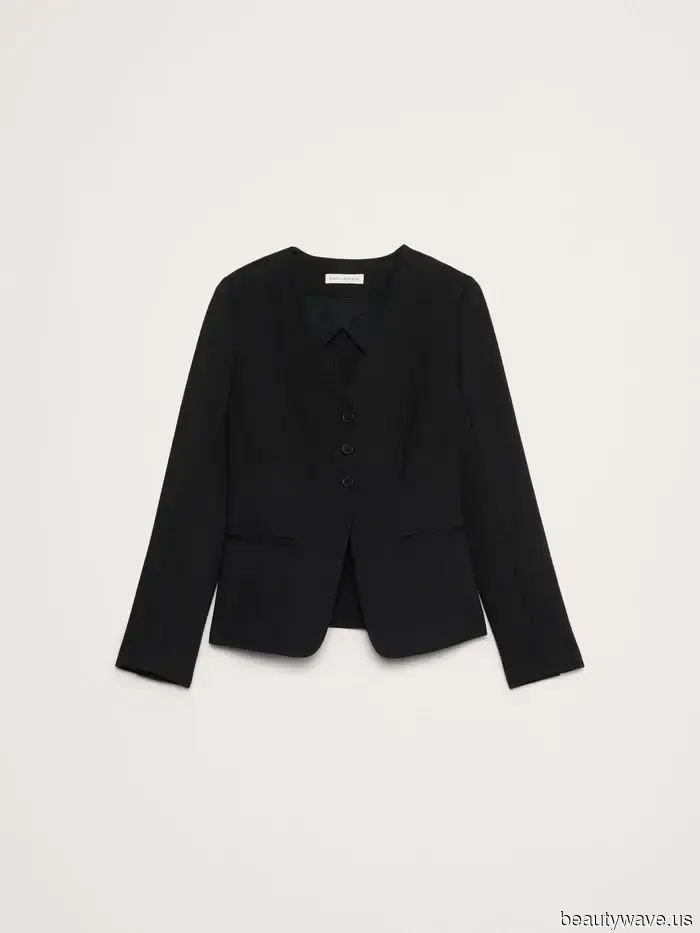 Если вы хотите одеваться как модный человек, вот 10 вещей, которые стоит купить в этом апреле.