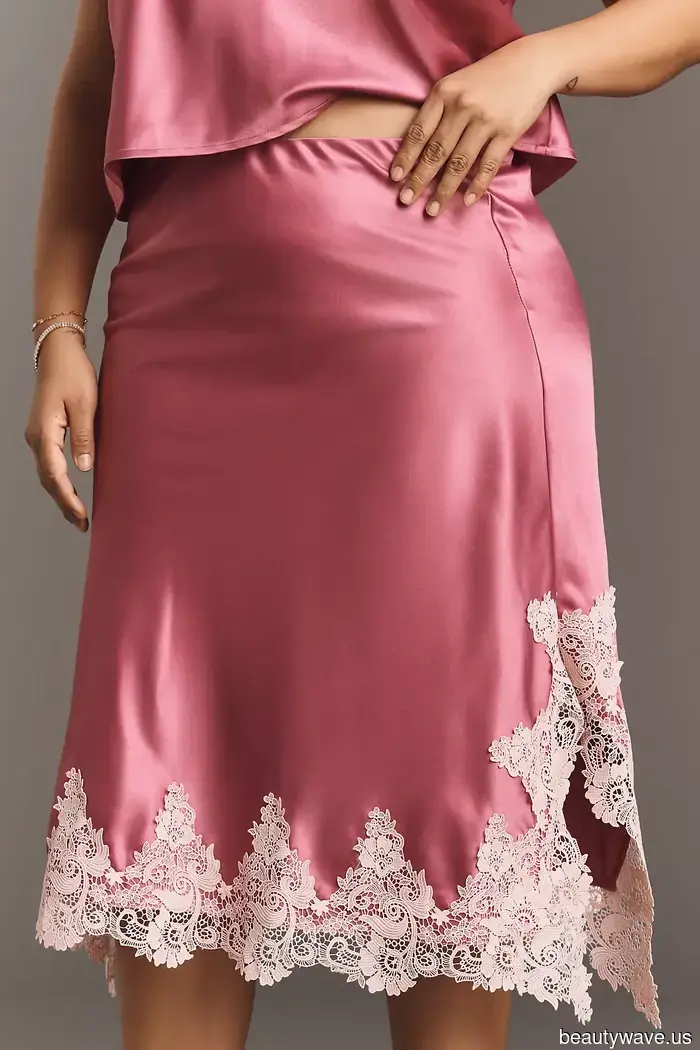 Conoce tu nuevo guardarropa básico 2025: 11 piezas sagradas que todos están usando