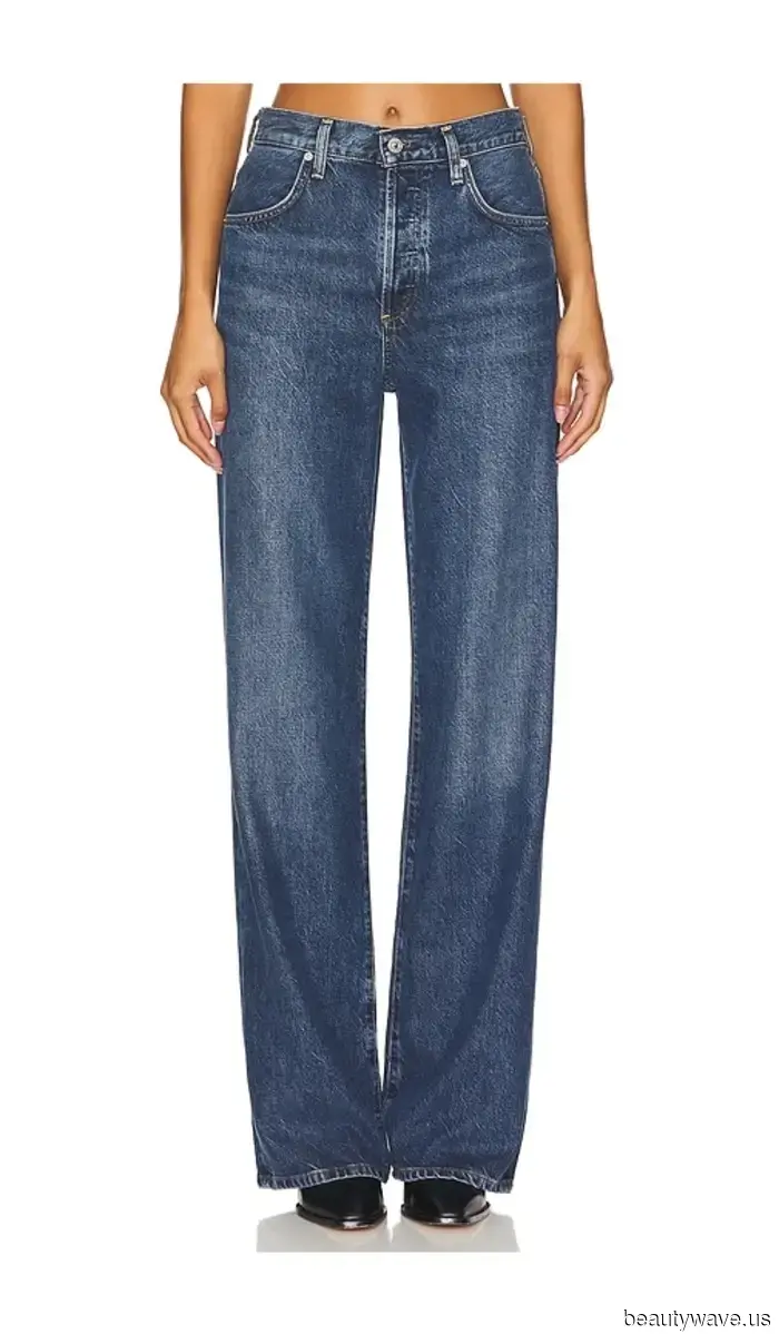 Paris! London! New York! Here's How Individuals Style the Barn Jacket Variedly According to Their Location.