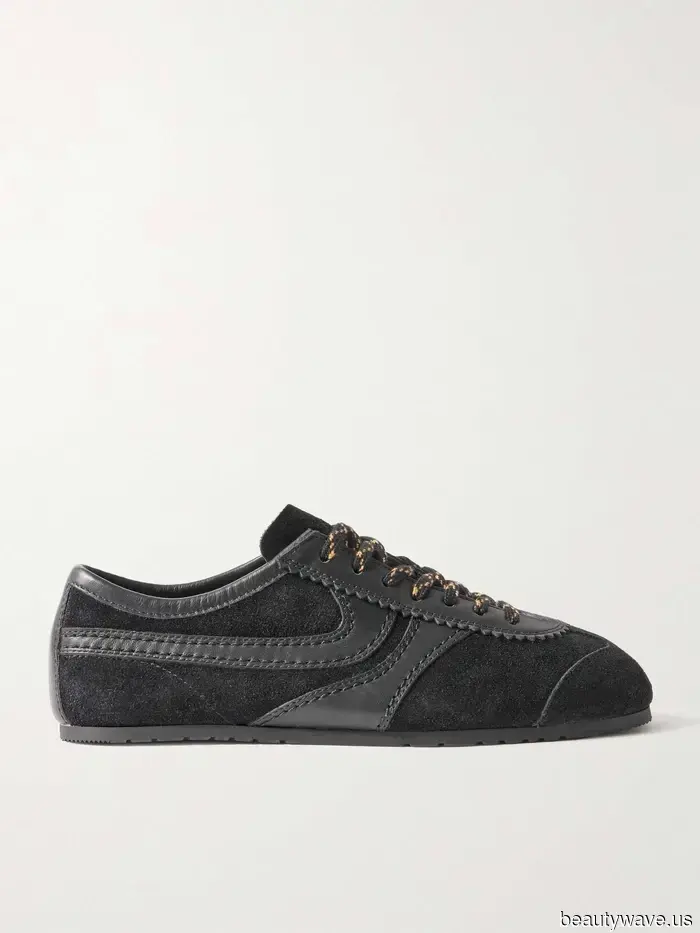5 Minimalist Summer Shoe Trends That Classic Dressers Choose for a Chic and Luxurious Look