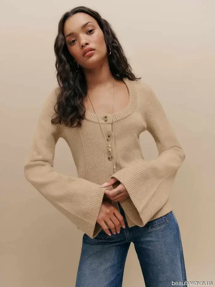 I Want to Appear Luxe This Autumn—These Reformation Cardigans Have My Endorsement.