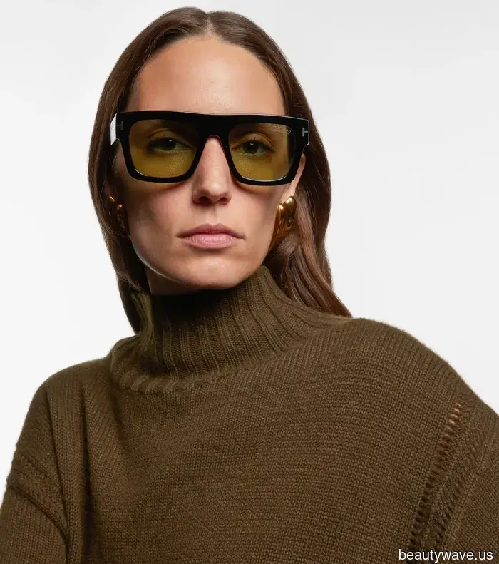 Broadcasting live from Copenhagen: 7 Street Style Trends That Are Currently Gaining Popularity.